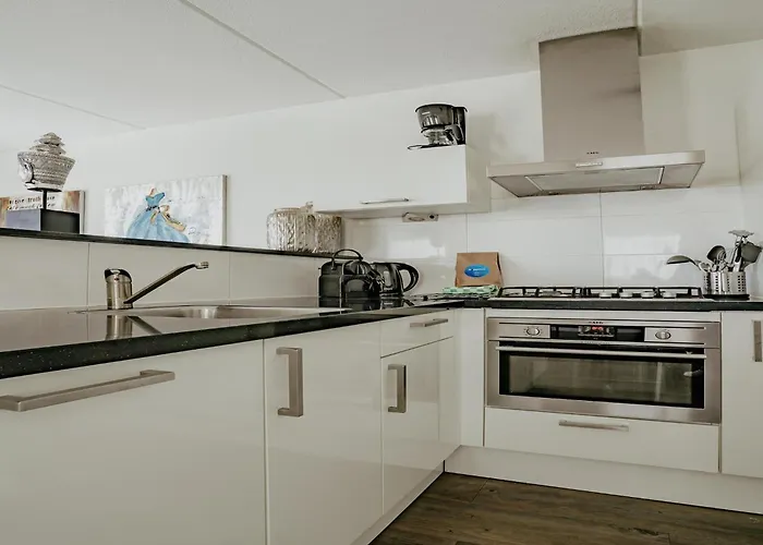 Near Amsterdam * Uitgeest